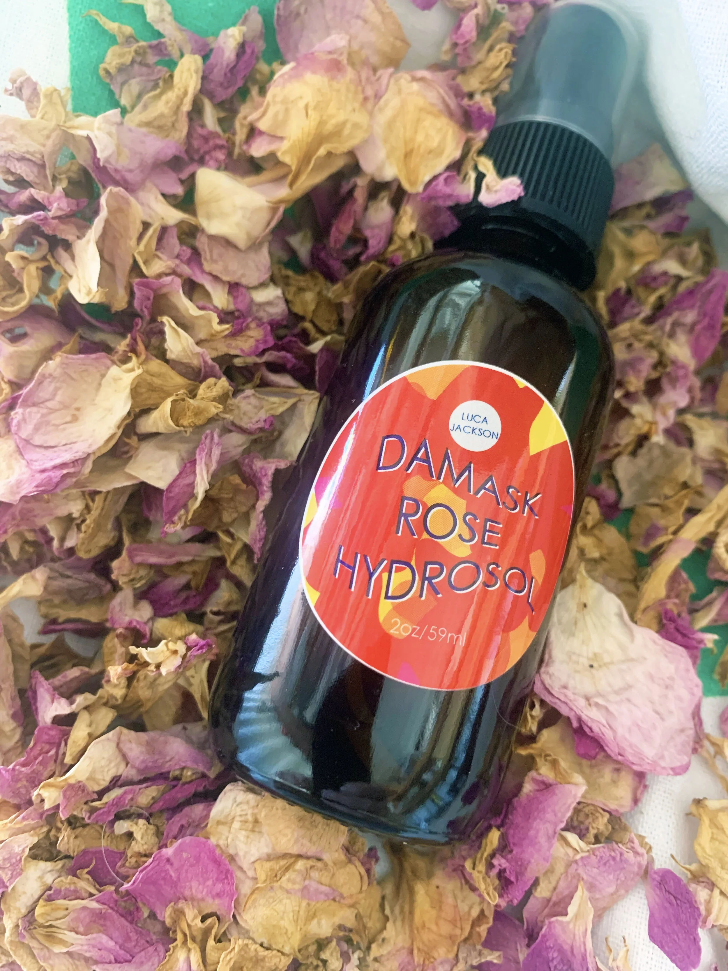 damask.hydro.jpg