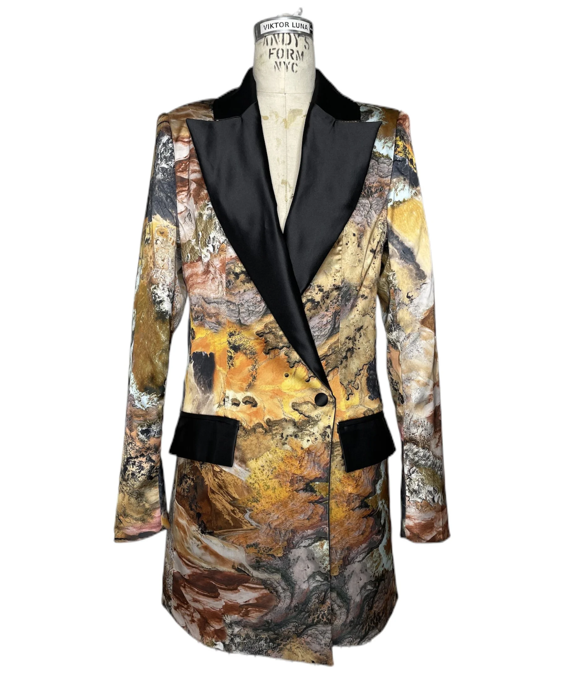 TERRA NOVUM TUXEDO JACKET