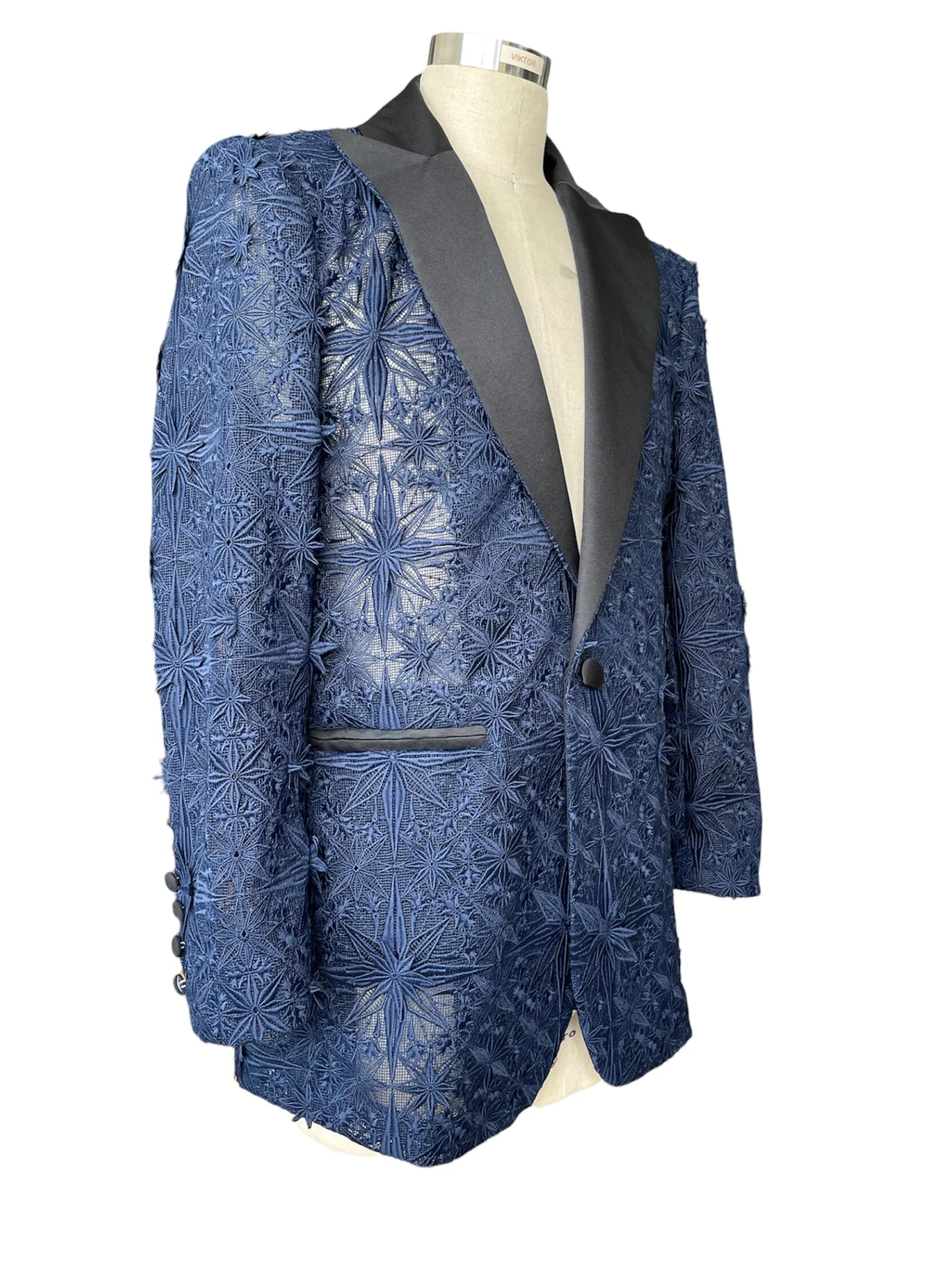 285F43C7-0461-4928-BC48-431C2A20E55E