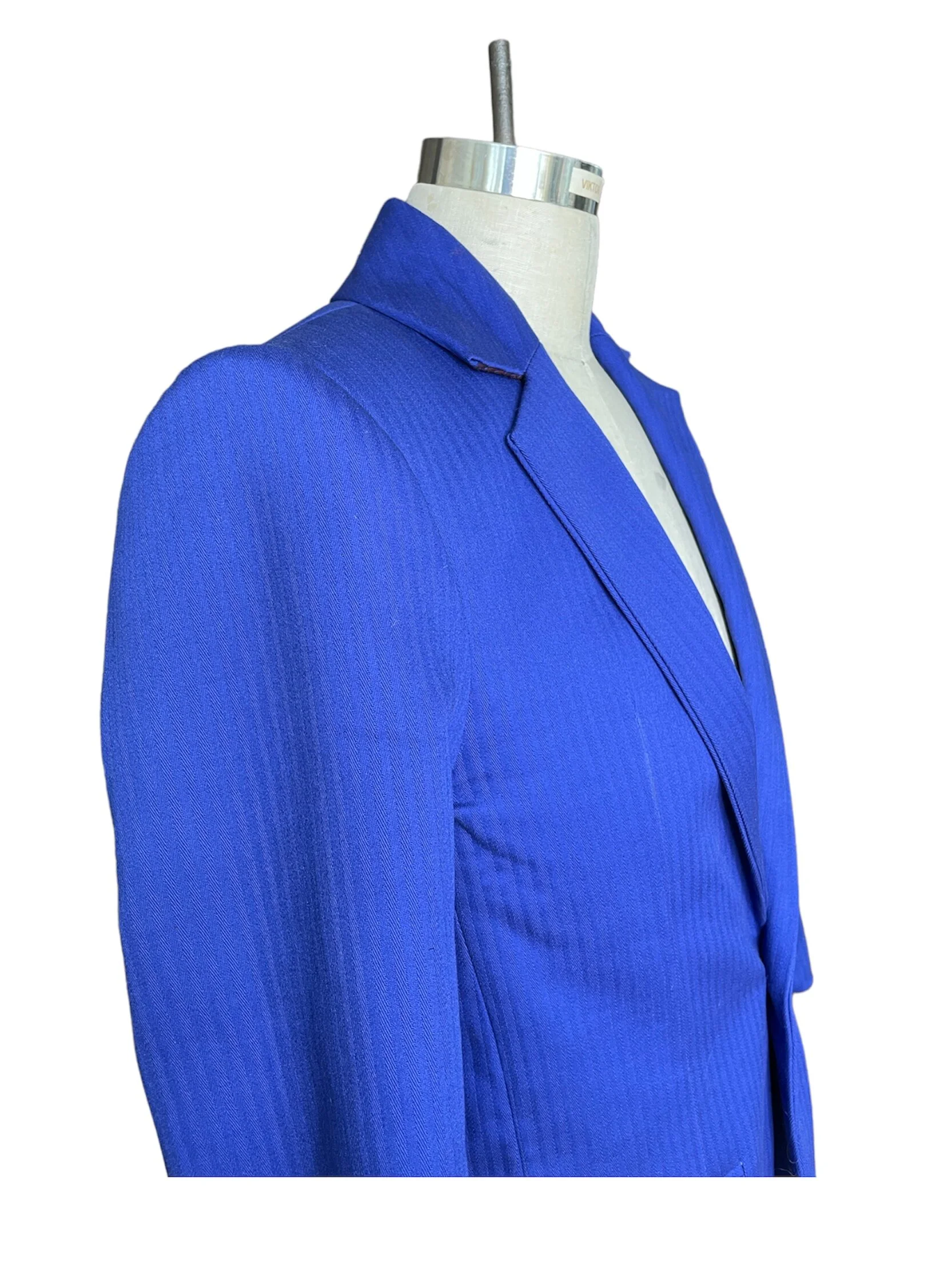 C15F76A6-B747-4293-AB2B-542170EE8693