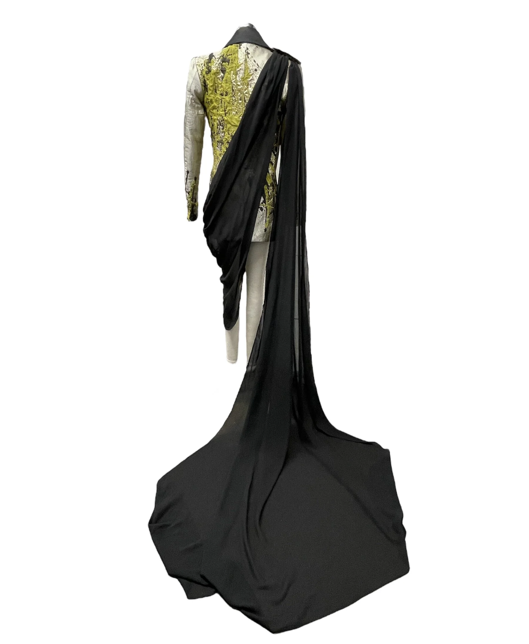 84FB3D00-17F6-4E51-AF82-72D4F1051666