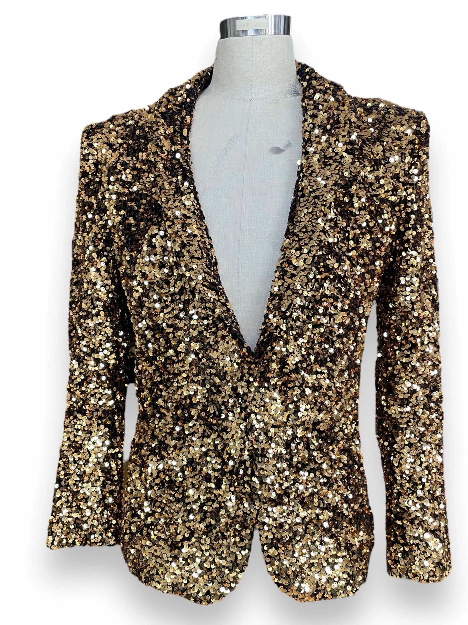 77EF69CD-423B-4C3E-AA24-B1D1C0446834