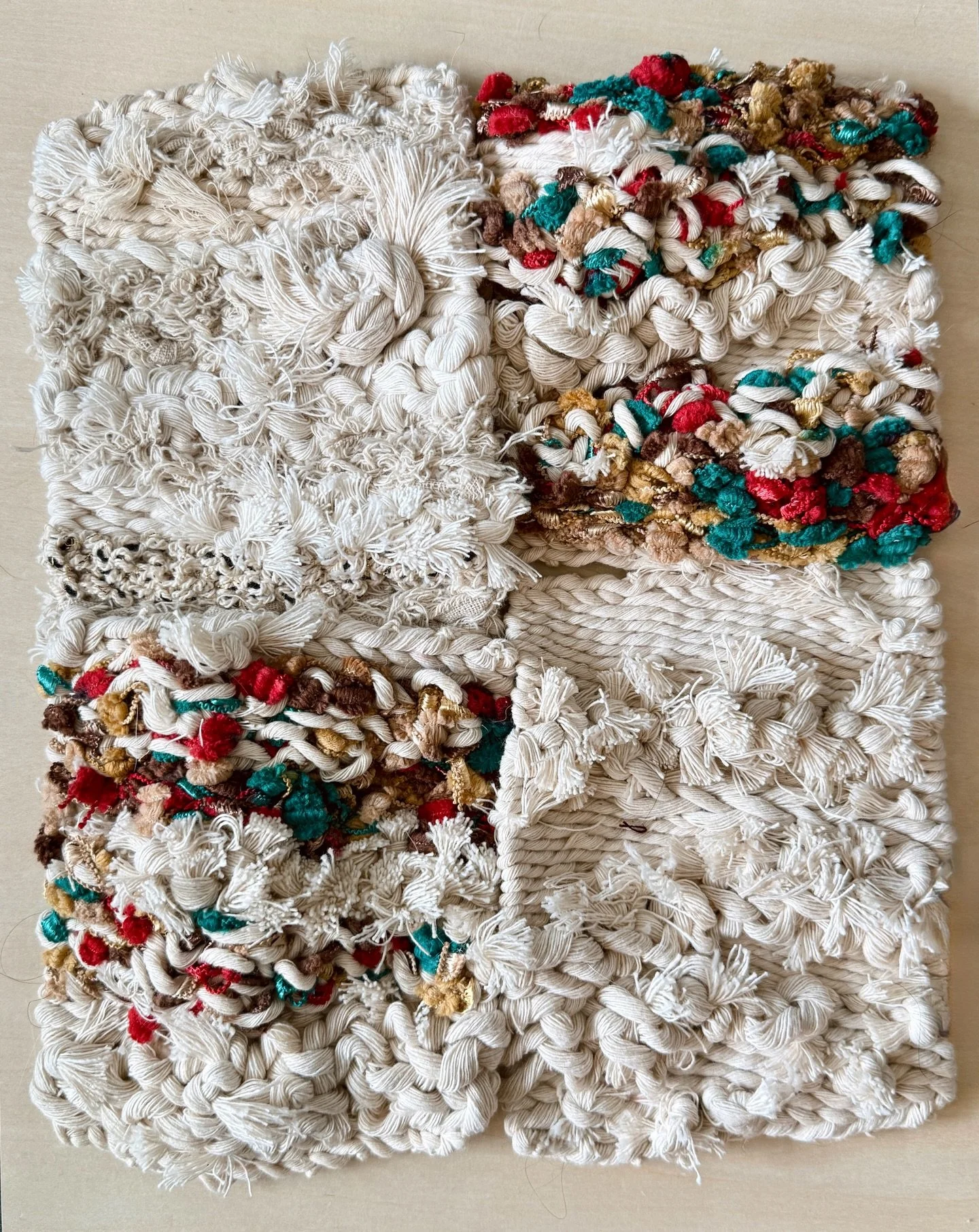 Leaning into the curiosity of curating these handwoven sketches as puzzle pieces to a larger form 🧶 How are they speaking to each other? How do the horizon lines of one individual piece align with another? Creating fiber landscapes of texture + colo