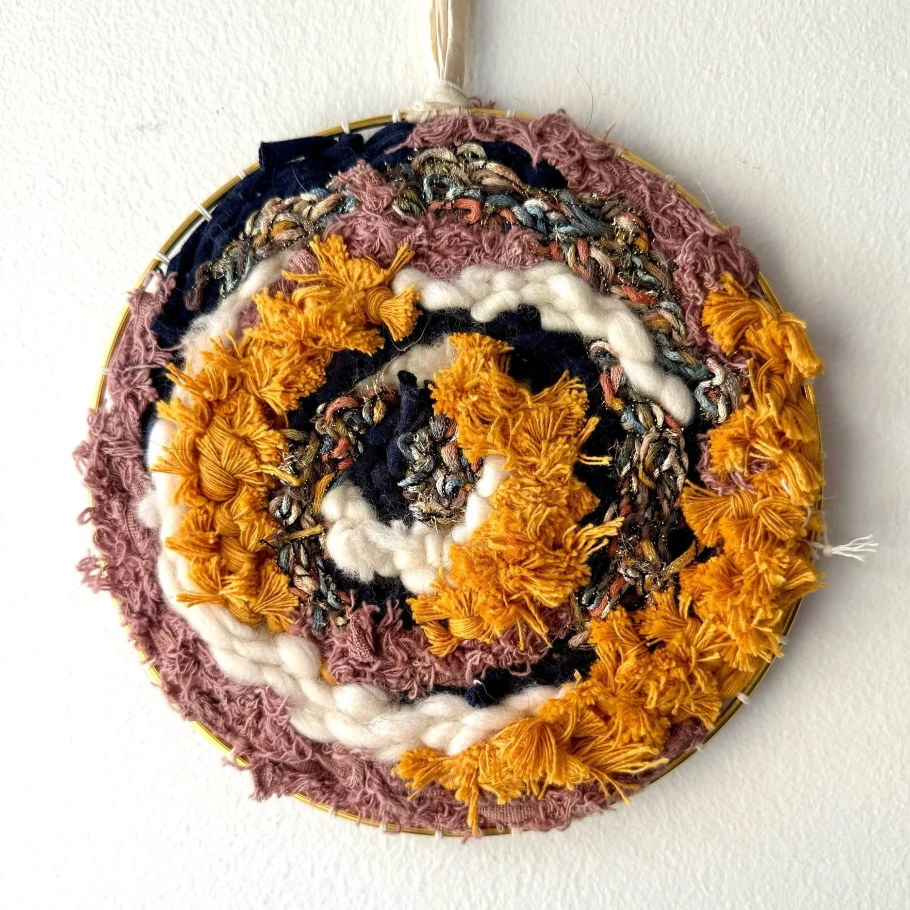 A Touch of Gold  // 8" Round Weaving