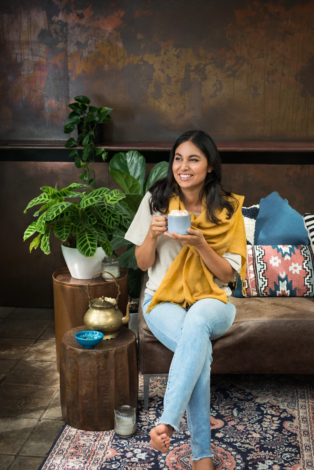 NADIA LIM DRINKING CHAI LATTE.jpg