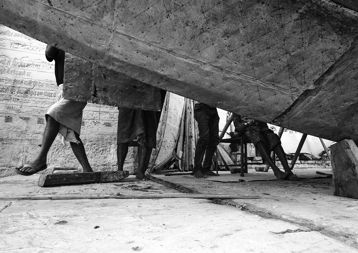 Varanasi_BoatBuilders.jpg