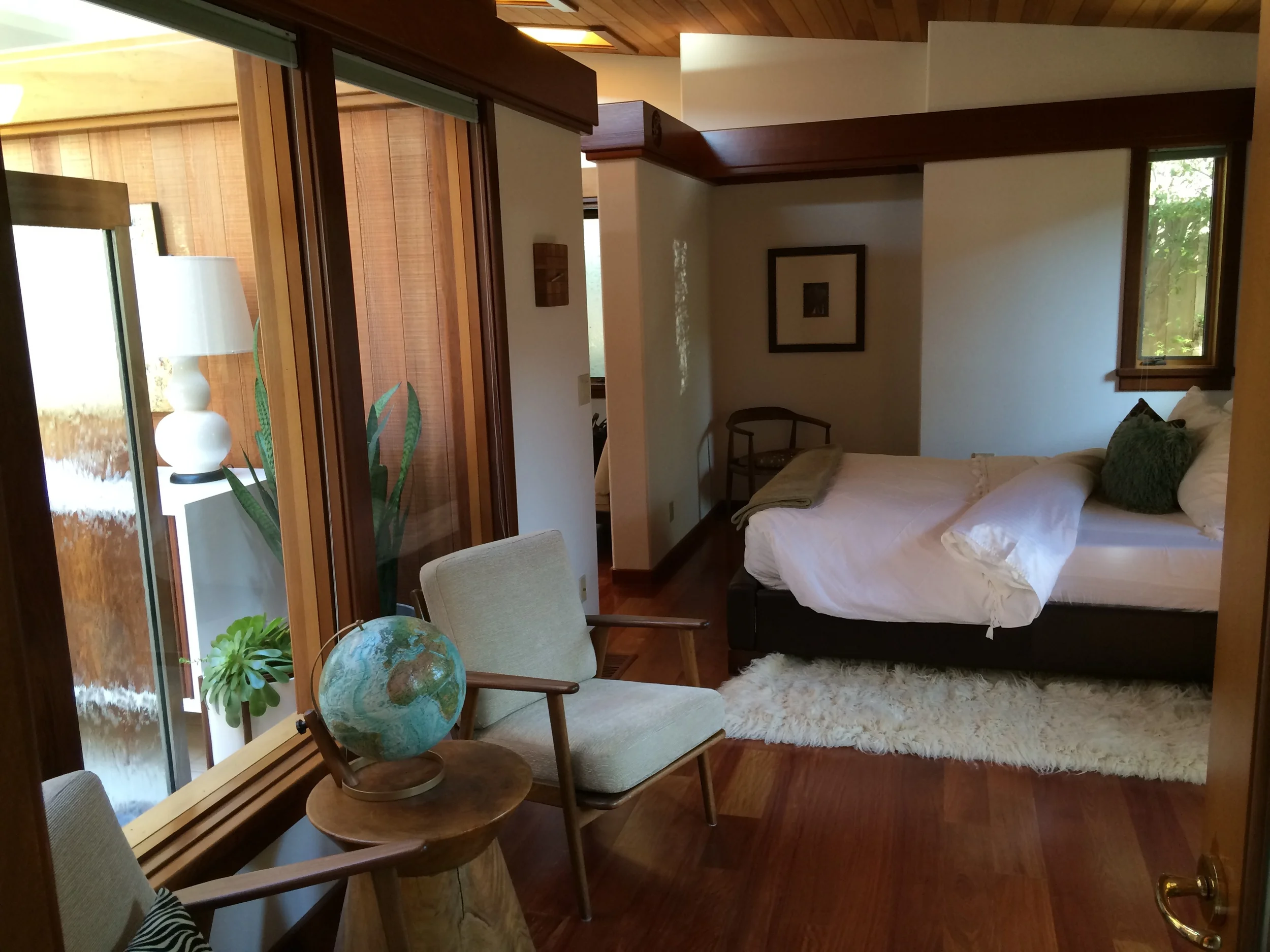The room I get to stay in when I visit Scott and Peter in Cambria