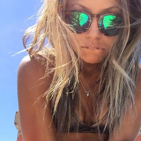 Talented Singer and writer @avadavid_ rocking South Cali Sunnies