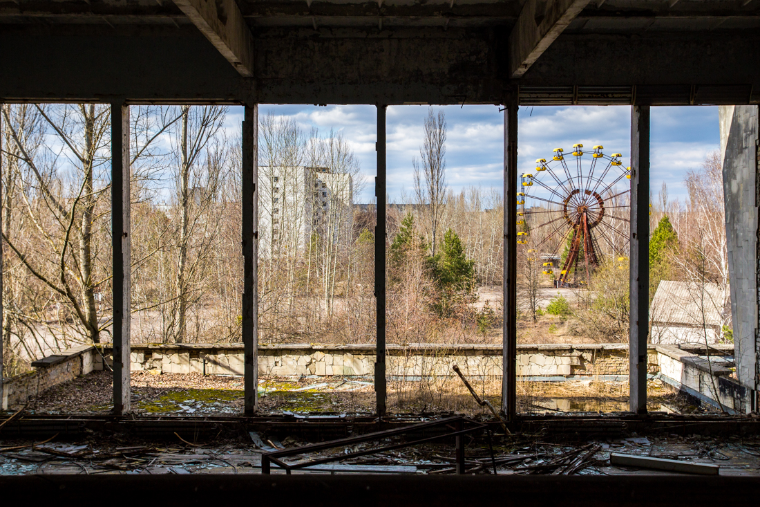 April 2015 - No trees, it is warm outside but the green has not yet appeared.
