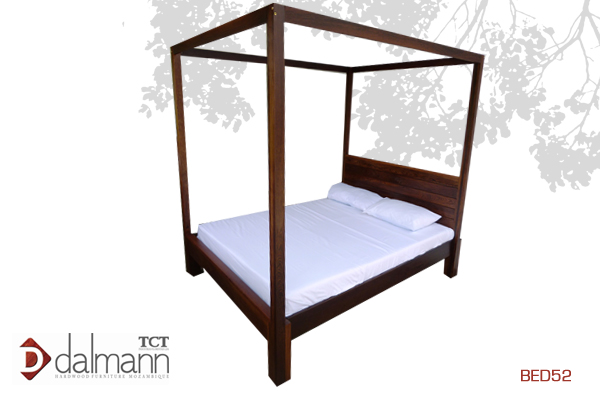 BED52 - 4 Poster Na Beira - Mt36,599.99/ c om TPT - Mt41,499.99