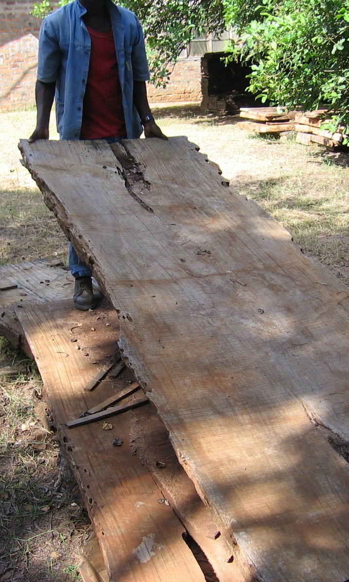 Tabuas rusticas prontas para o acabamento - Slabs ready for finishing