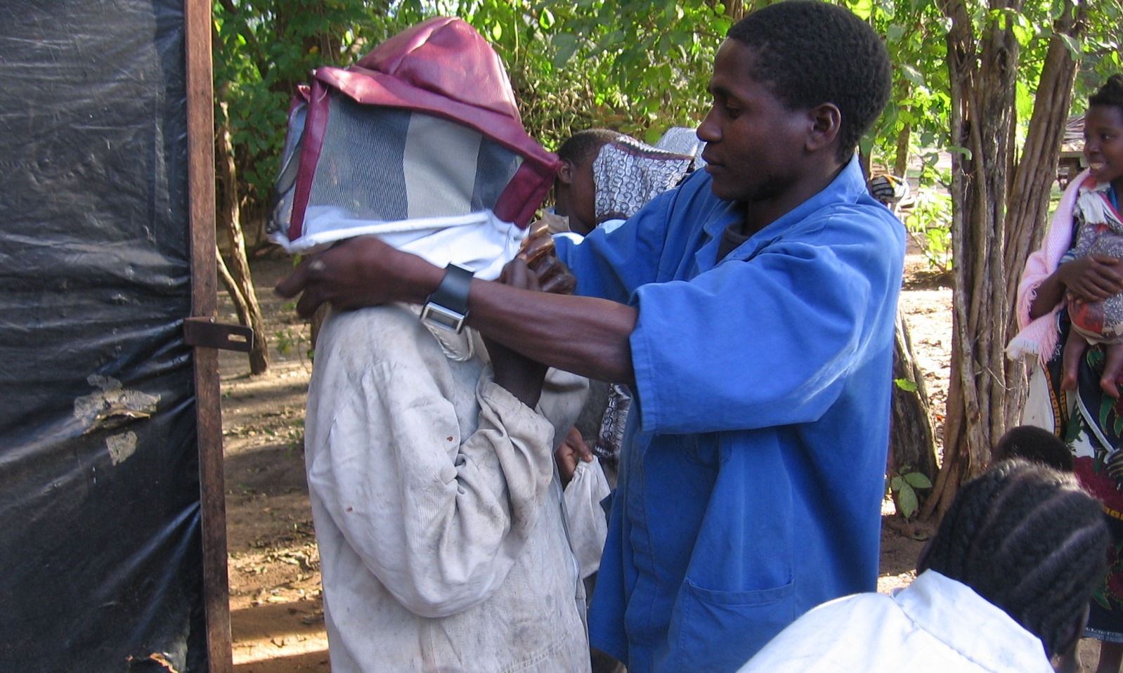 O uso de equipamento de segurança é ensinada - The use of safety equipment is taught
