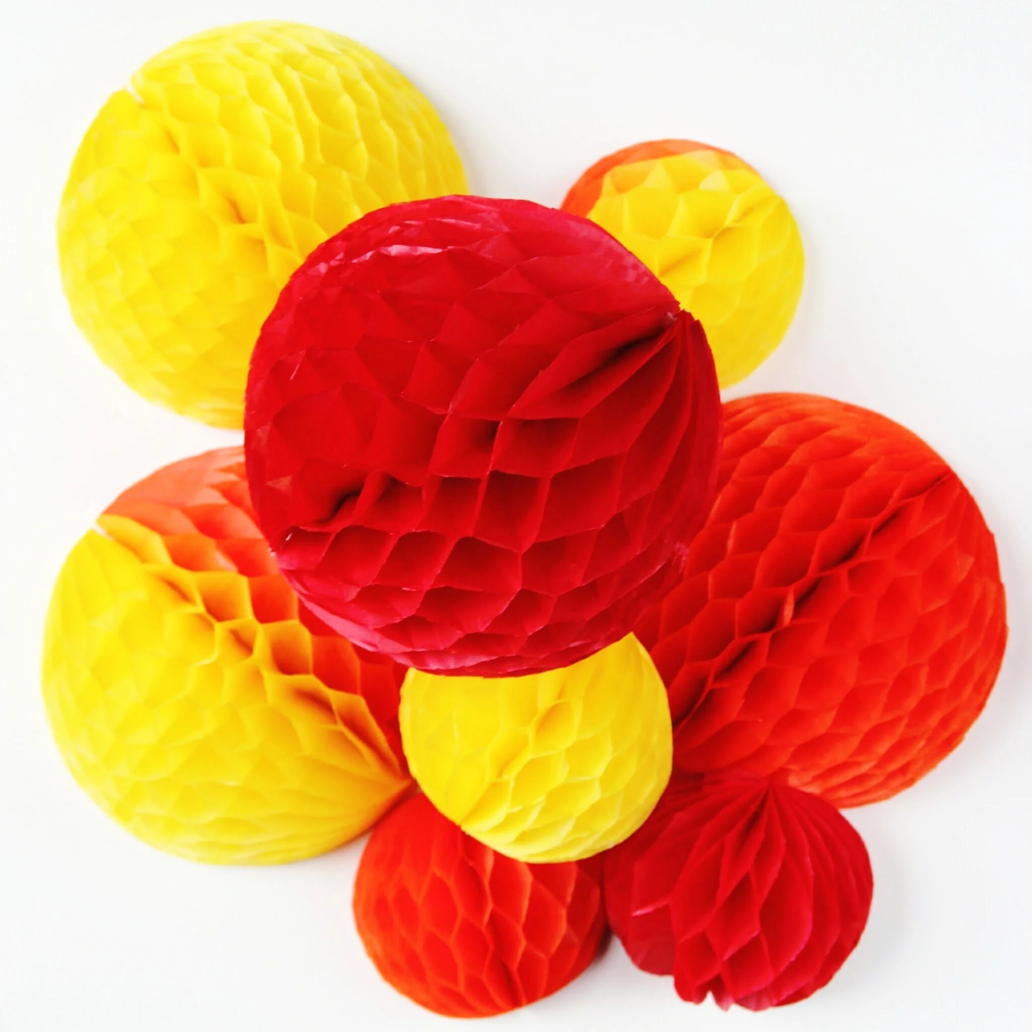 how-to-make-honeycomb-paper-gathering-beauty