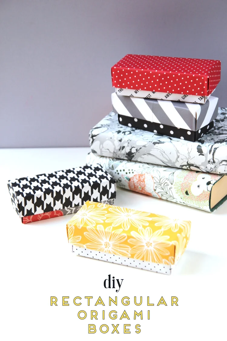 ORIGAMI RECTANGLE BOX WITH LID.