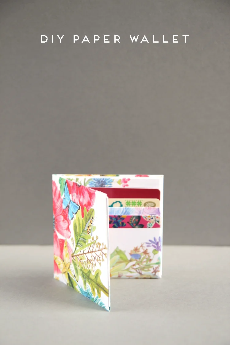 DIY PAPER WALLET.