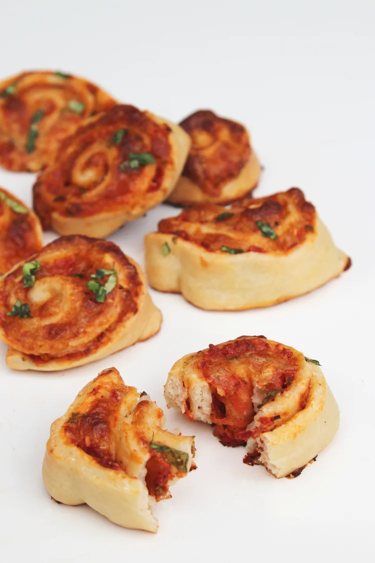 EASY HOMEMADE PIZZA ROLLS. — Gathering Beauty