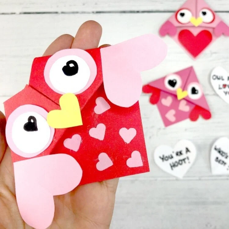 ORIGAMI VALENTINES OWL