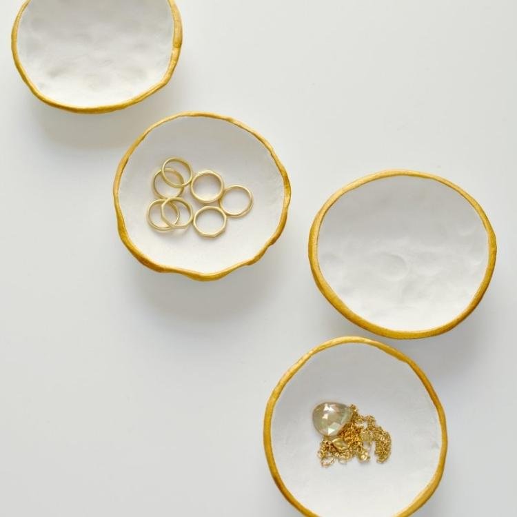 gold rimmed clay dishes