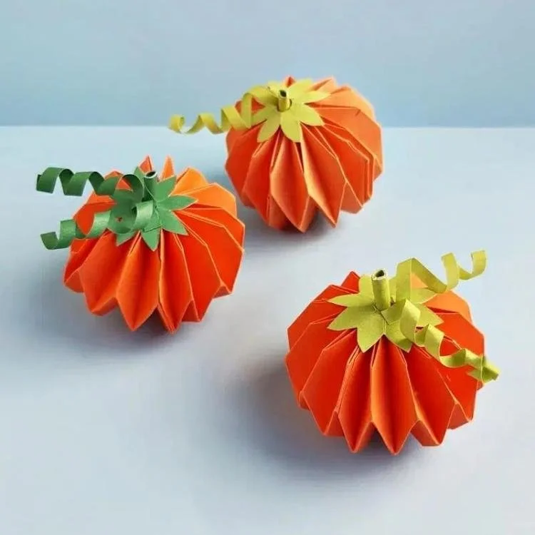 3D accordion folded origami pumpkins.