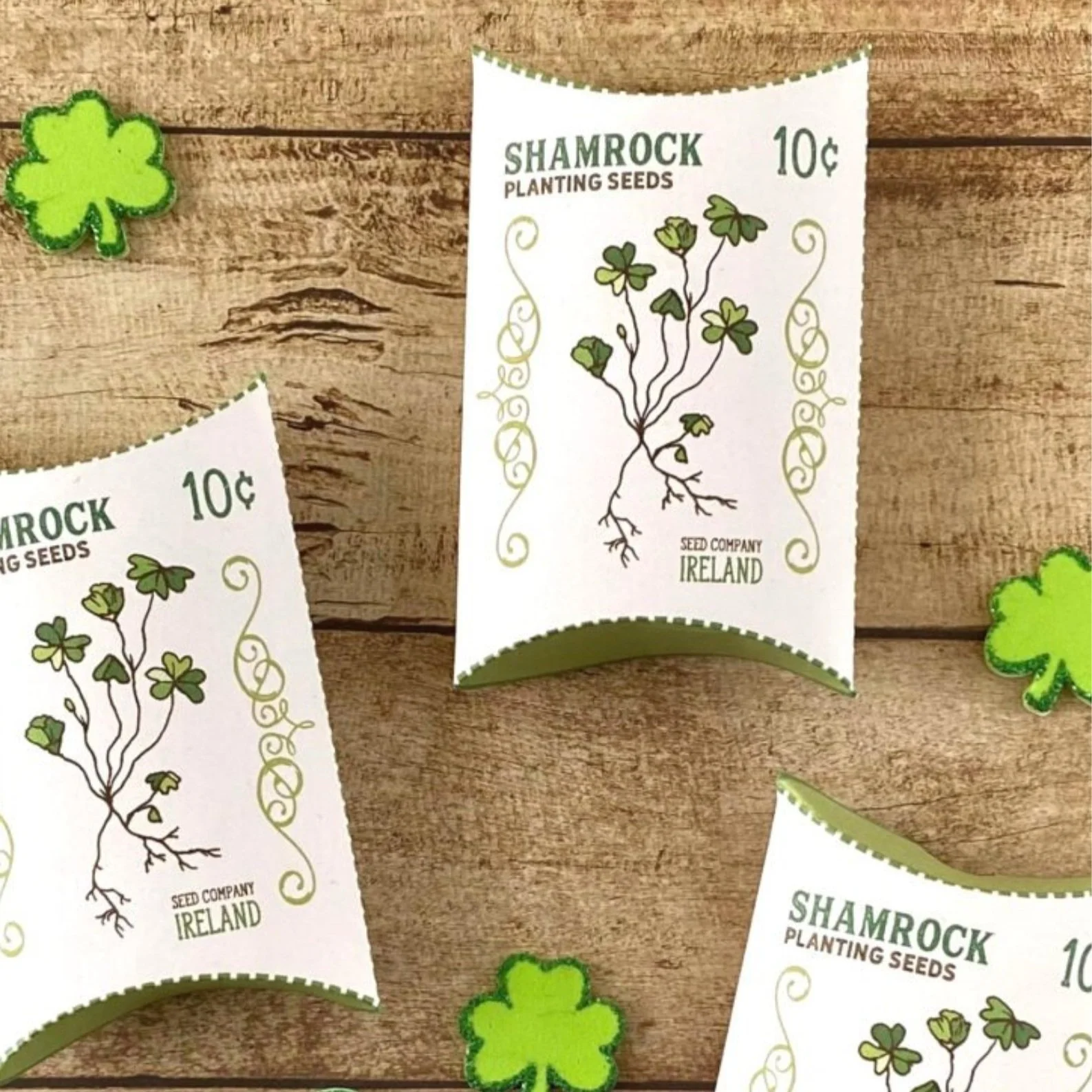 St. Patrick’s Day Shamrock Pillow Boxes