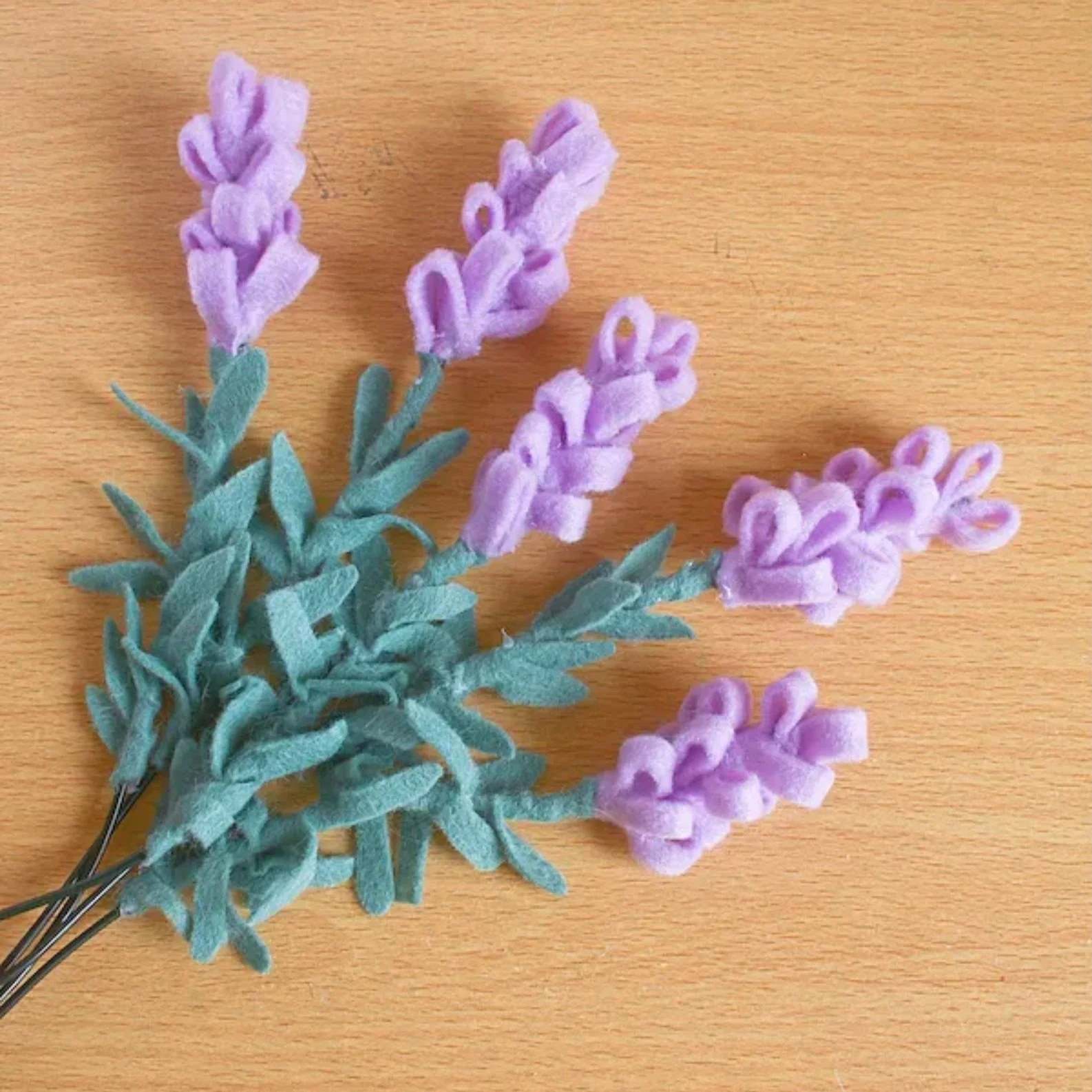 Felt Flowers DIY – Lavender