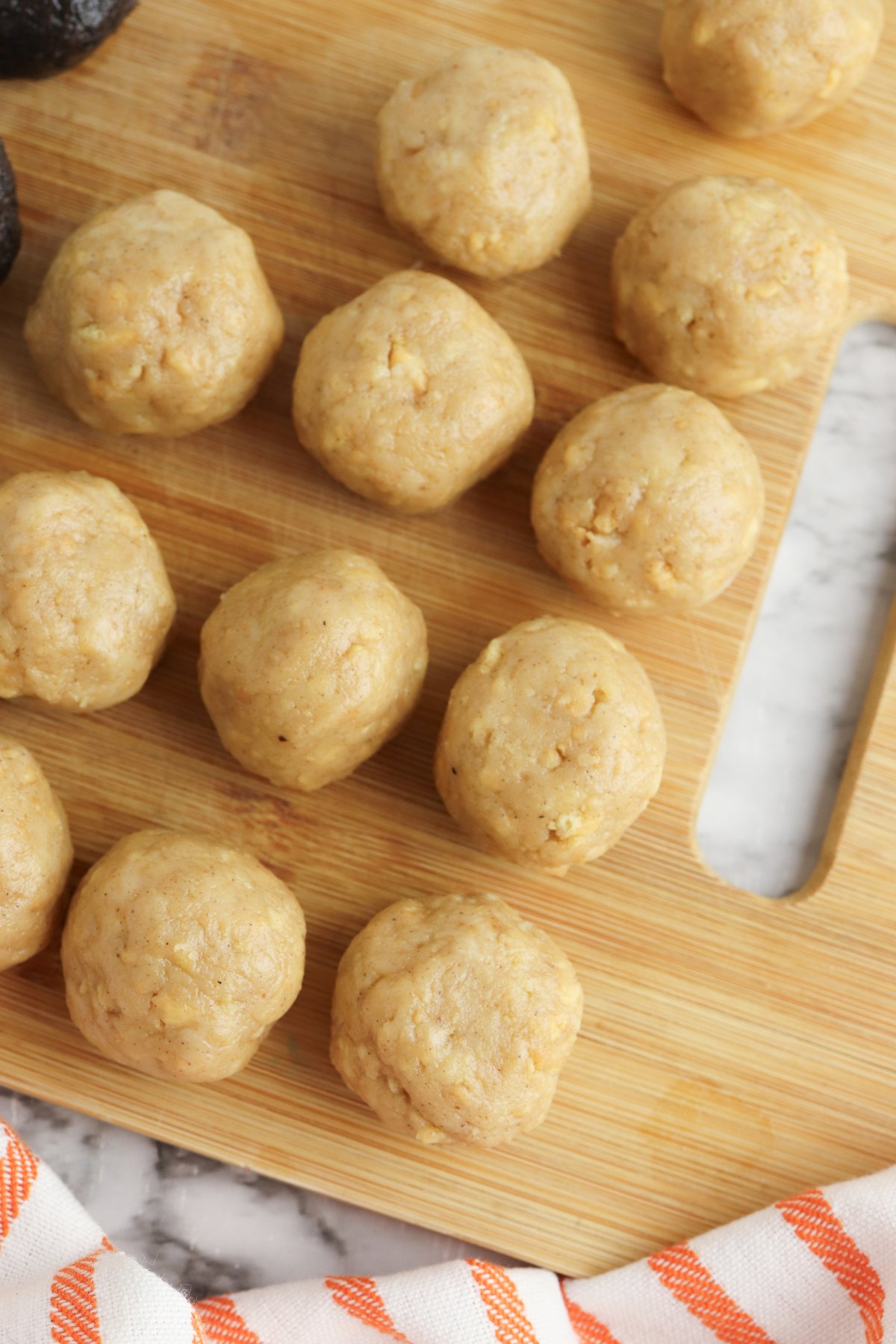 Pumpkin Pie Oreo Balls Gathering Beauty pumpkin-pie-oreo-balls-gathering-beauty