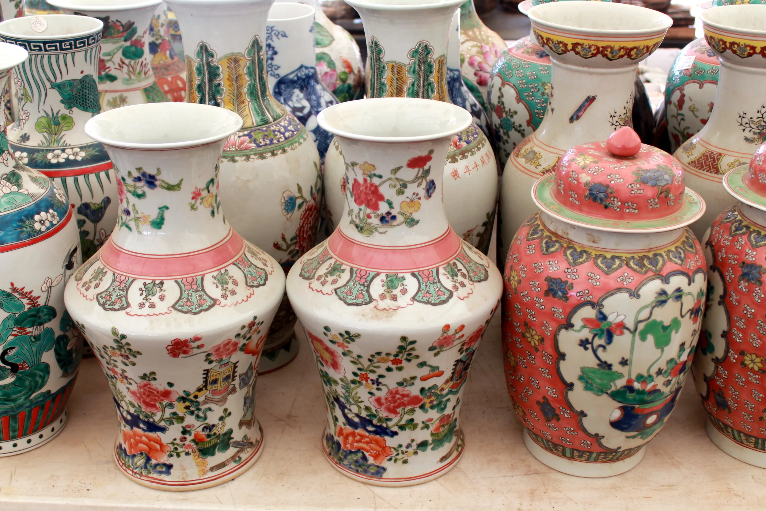 Ginger jars and all things Chinoiserie are always in style. Look for good reproduction at local flea markets.