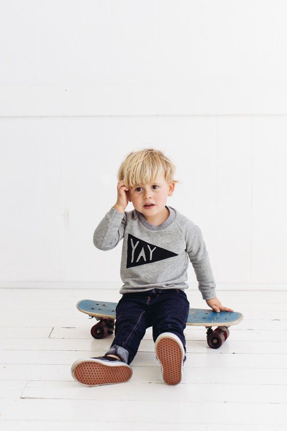How to be a gracious houseguest with children. Image and sweater via etsy