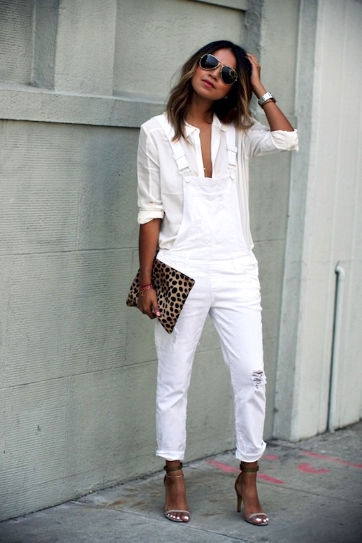 White on white. Leopard print. Pretty sandals. Say no more. Overalls go ultra chic. Image via Le Fashion.