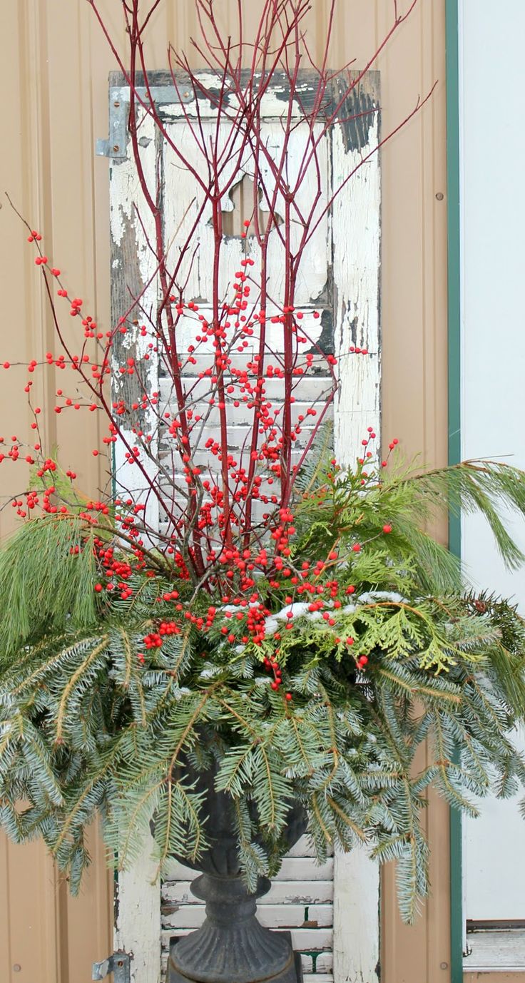 Decorating for the holidays :: Decorating for the holidays when you don't have a tree. The Entertaining House. Image via Rusty Hinge