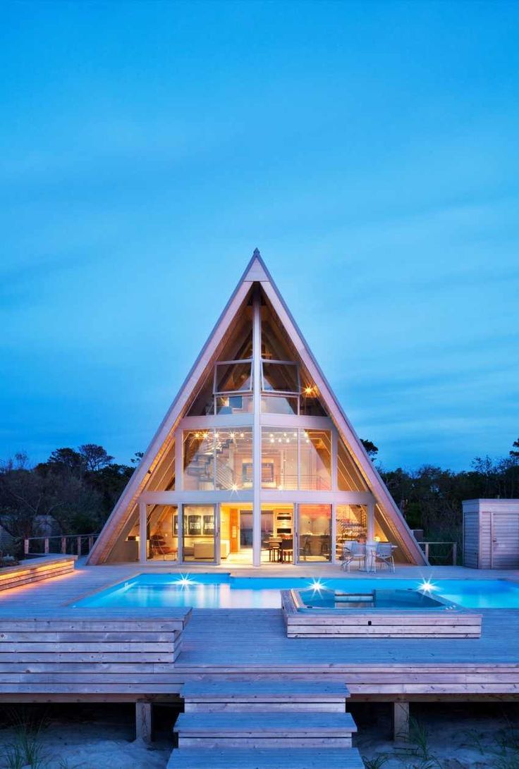 A-Frame Architecture. The Entertaining House. Image via Bromley Caldari.