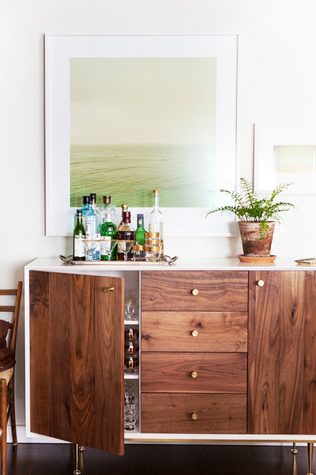20 Stirring Ideas for Creating a Stunning at home Bar. Image Design Sponge