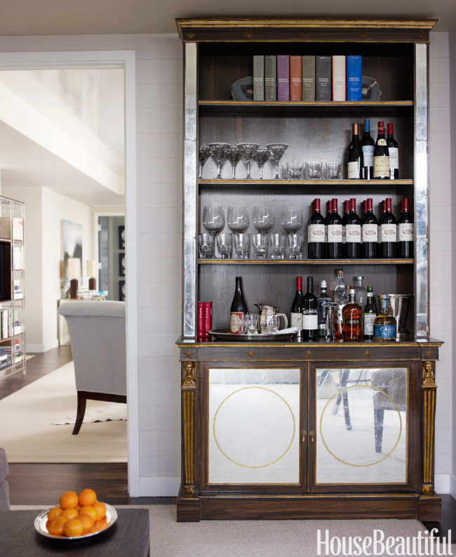 20 Stirring Ideas for Creating a Stunning at home Bar. Image House Beautiful