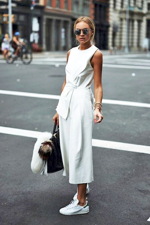 White is Hot! What to wear this summer via The Entertaining House. Via BLogLovin'