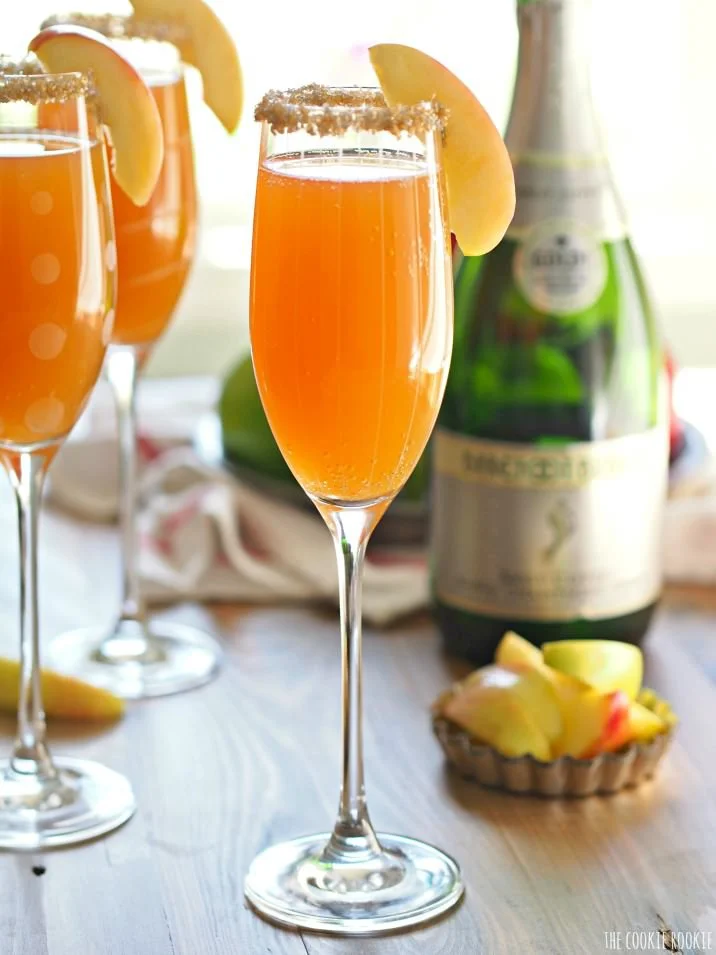 10 Elegant and Simple Cocktails You Must Make this Fall! — The Entertaining House