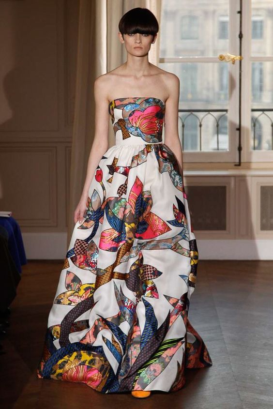 Floral Notes :: What to wear this spring. Image Schiaparelli, Vogue