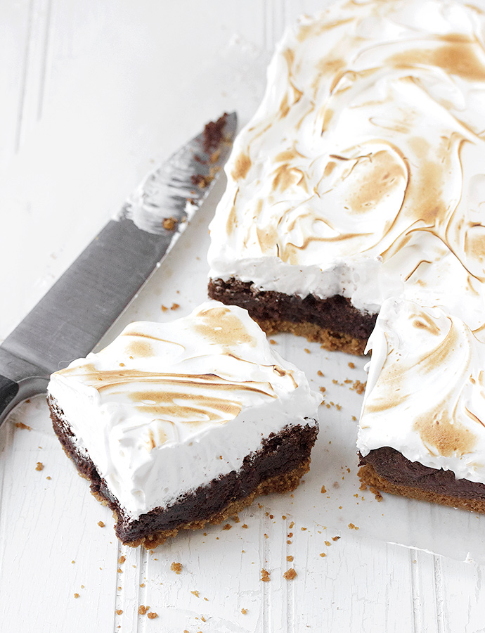S'mores with a Twist :: 10 Recipes for your favorite summertime treat. Image Seasons and Suppers