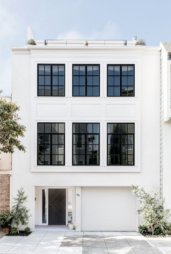 Desired and Inspired :: White House Splendor. Image via Apartment 34