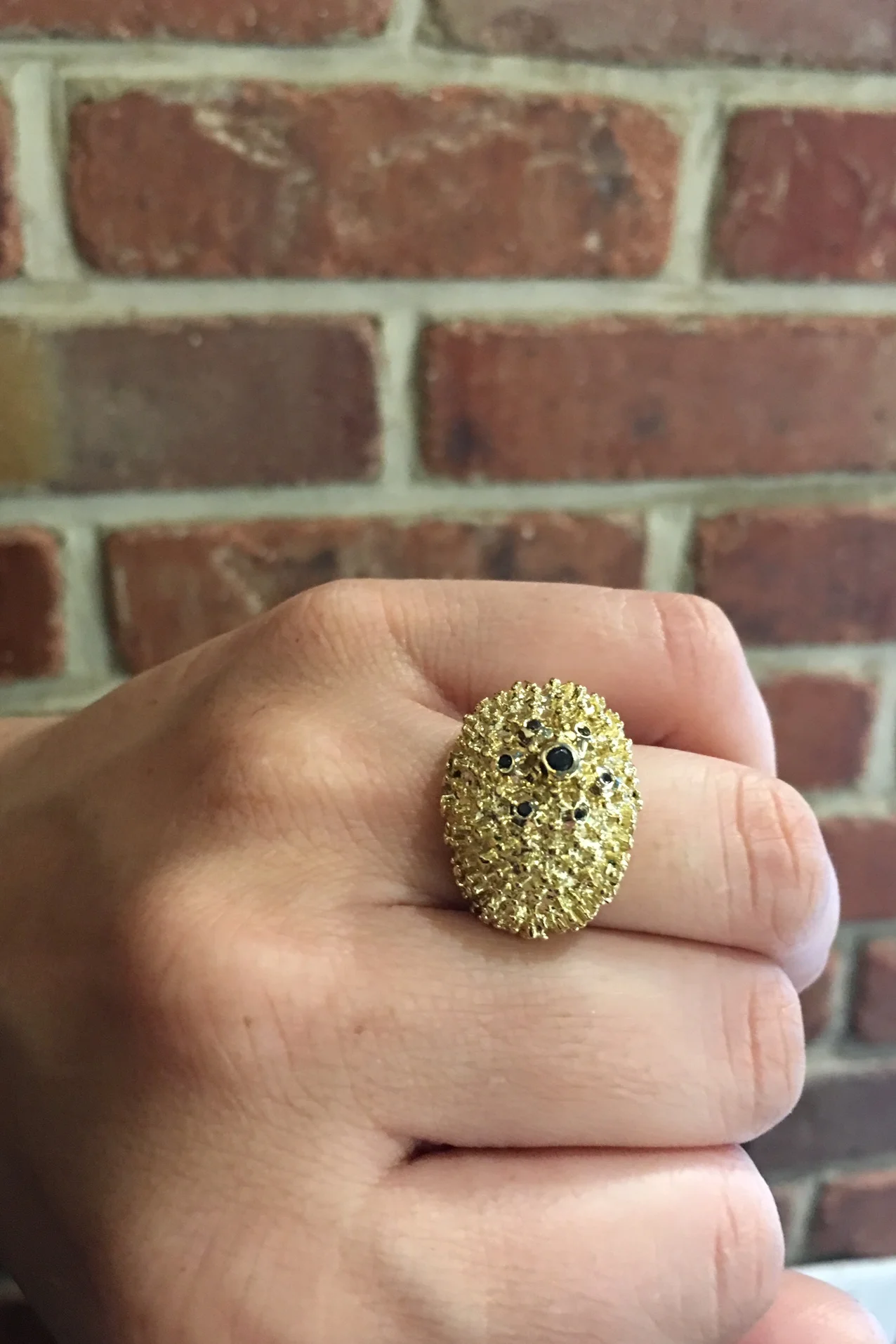 Sponge Ring With Black Diamonds.jpg