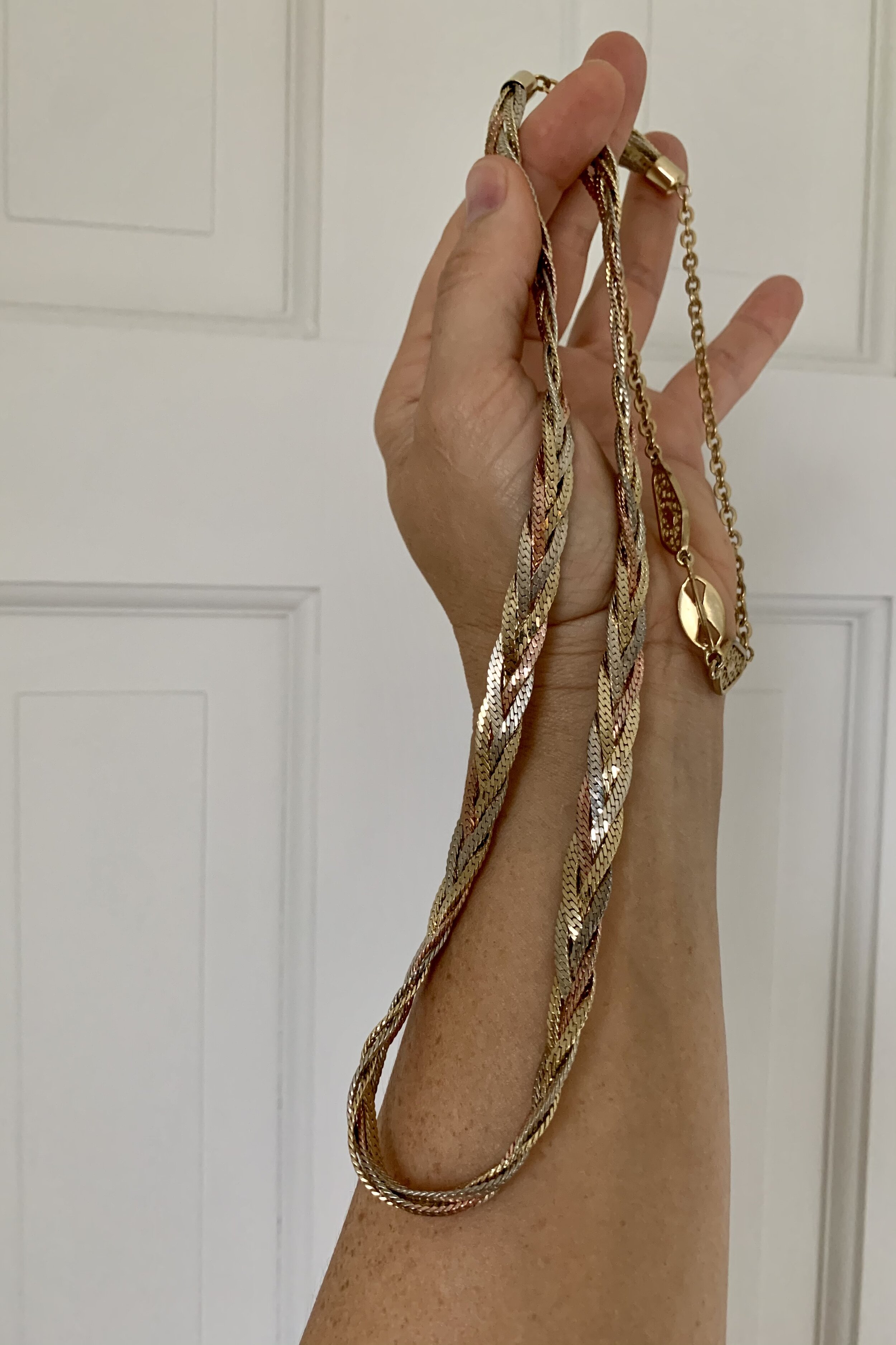 ELABORATE BRAIDED VINTAGE CHAINS