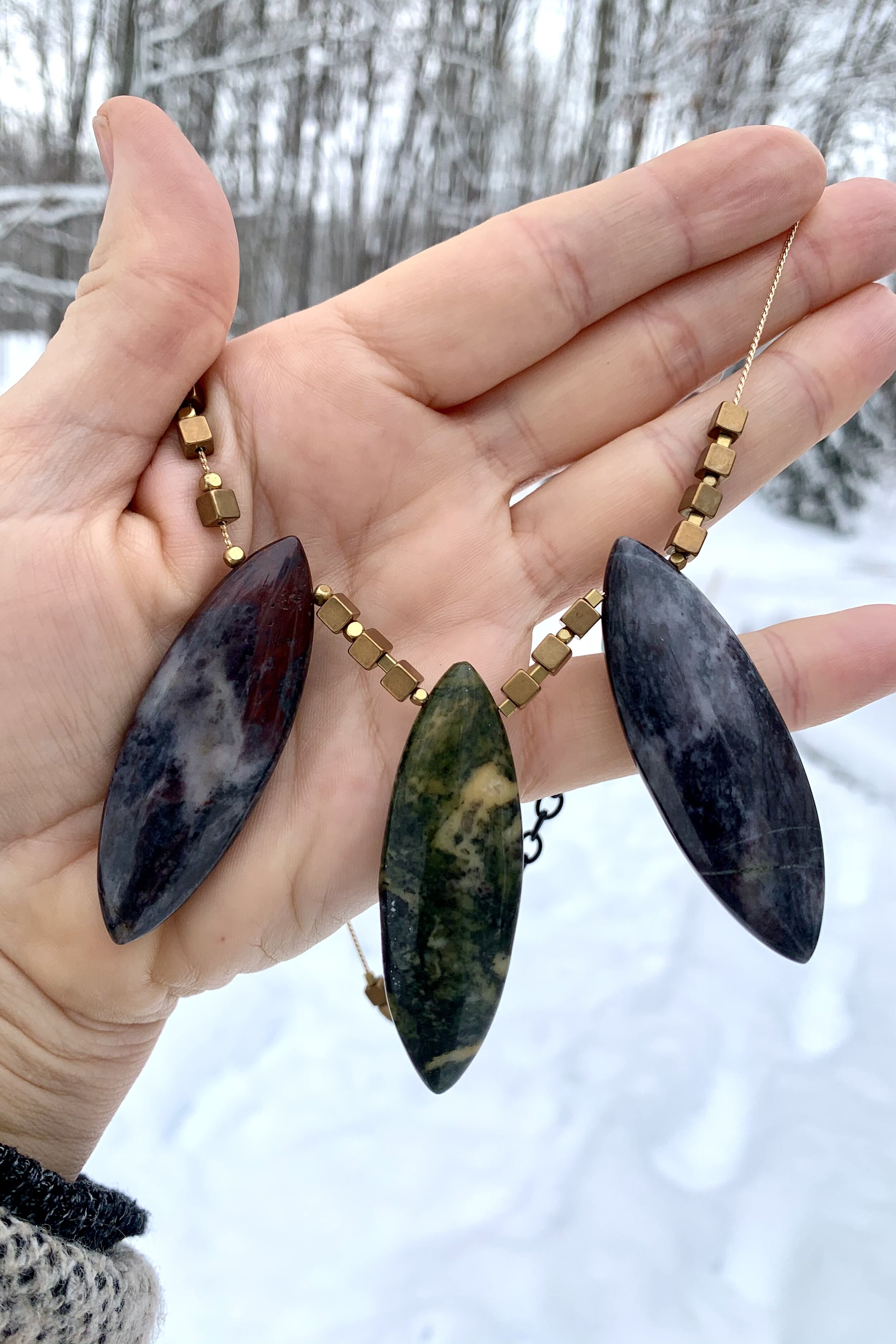 JASPER TEARDROPS COLLAR