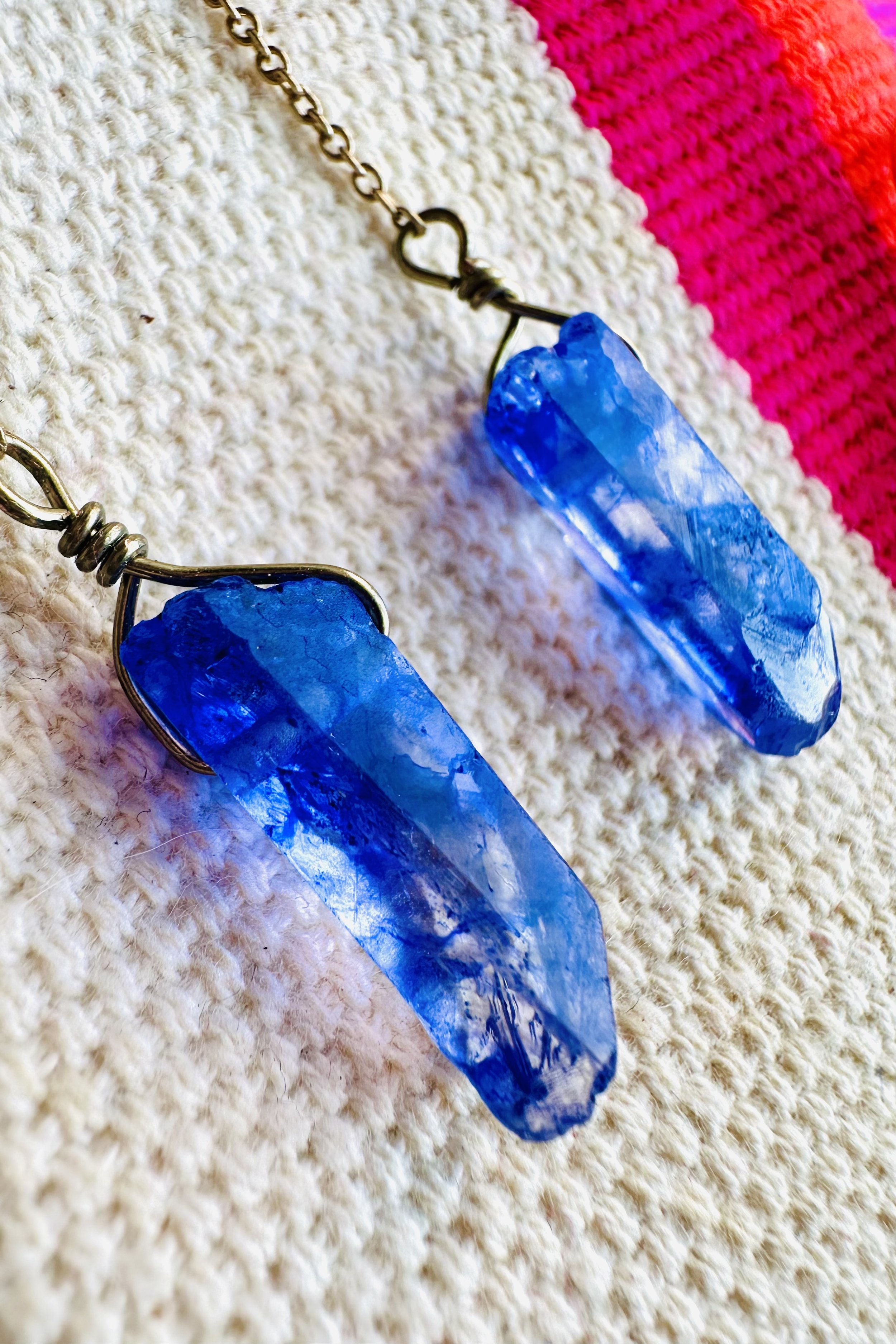 Blue quartz threaders