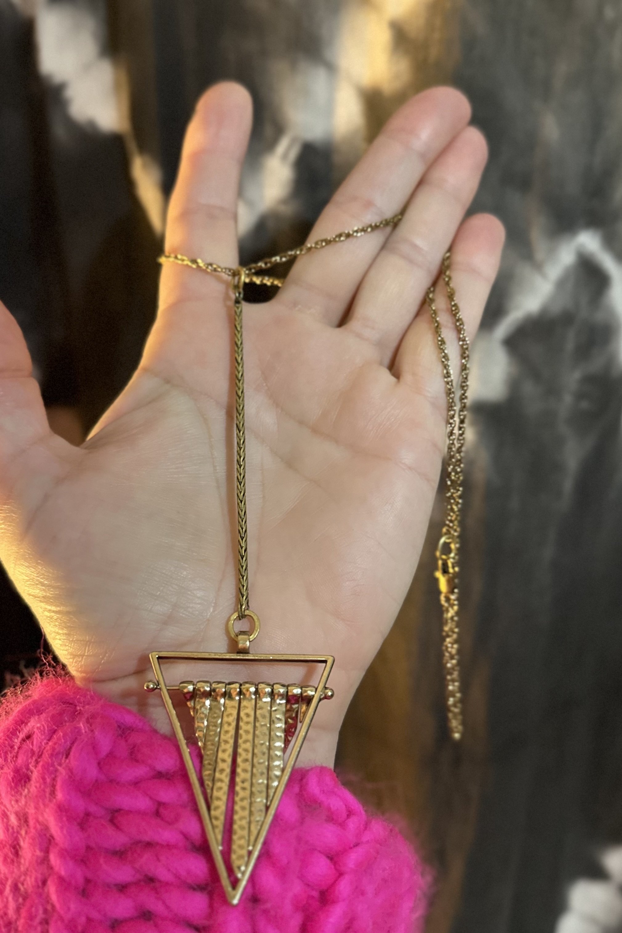arrow lariat