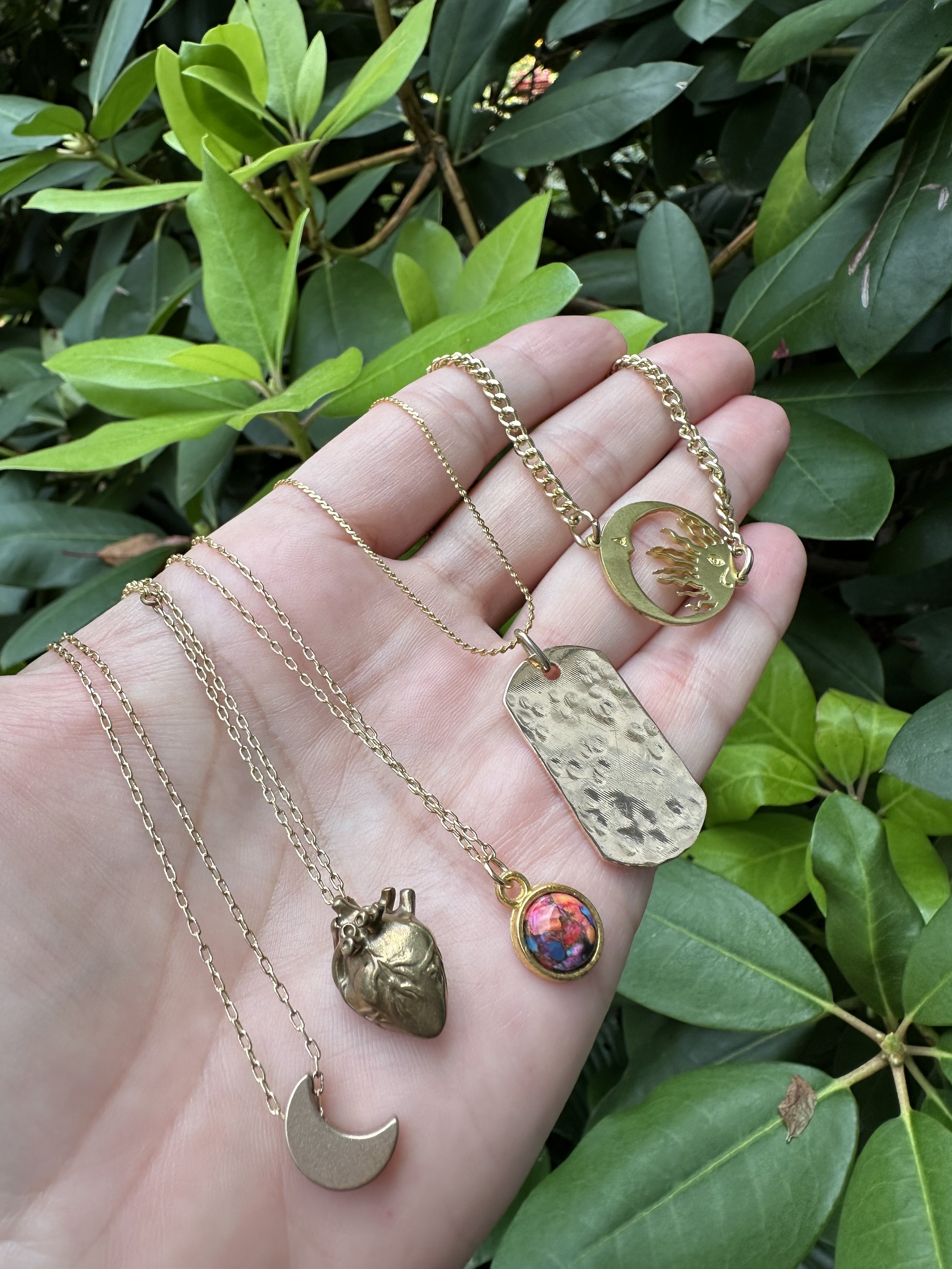 5 golden necklaces bundle