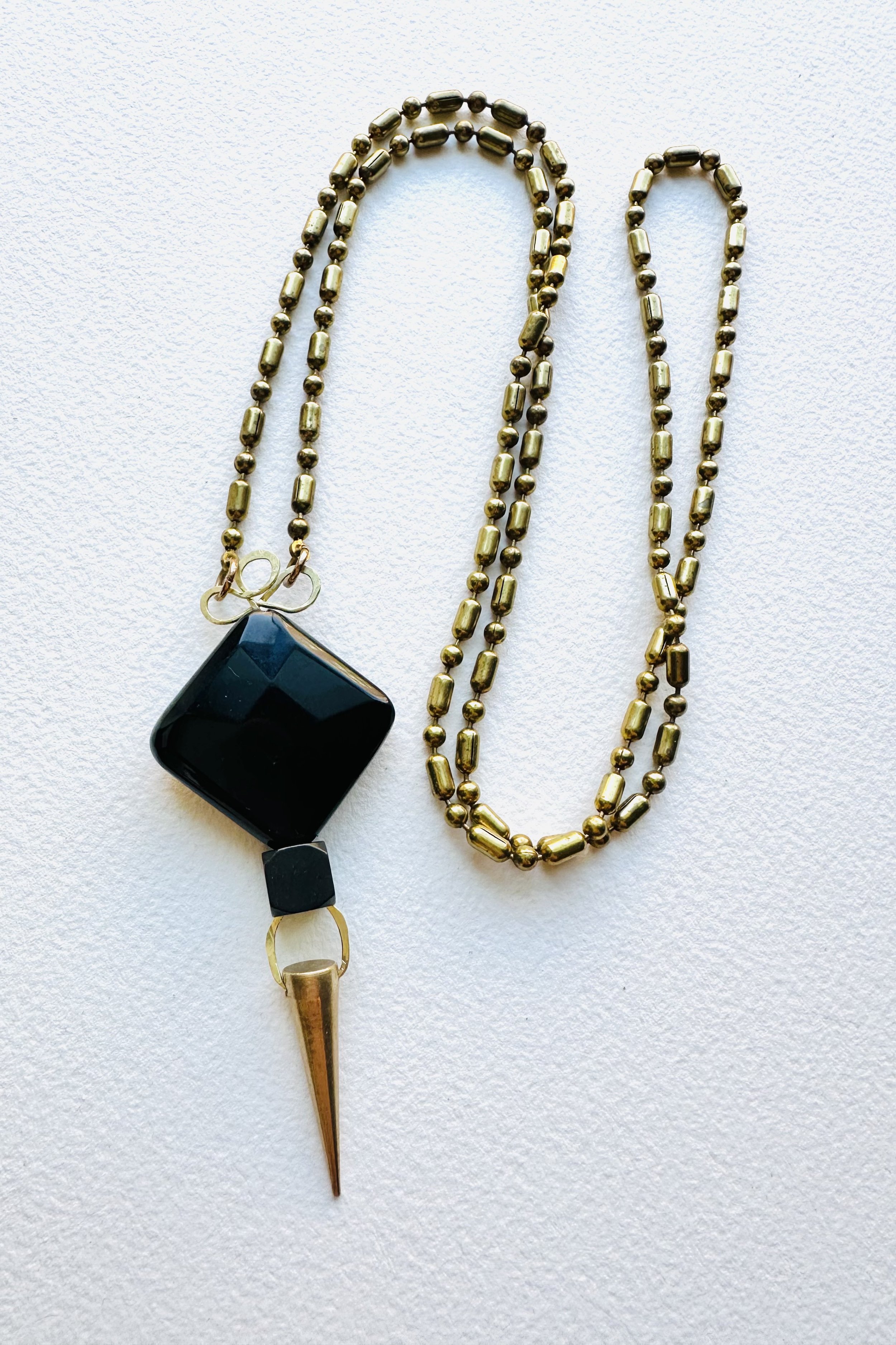 Faceted Onyx Brass Spike Chain