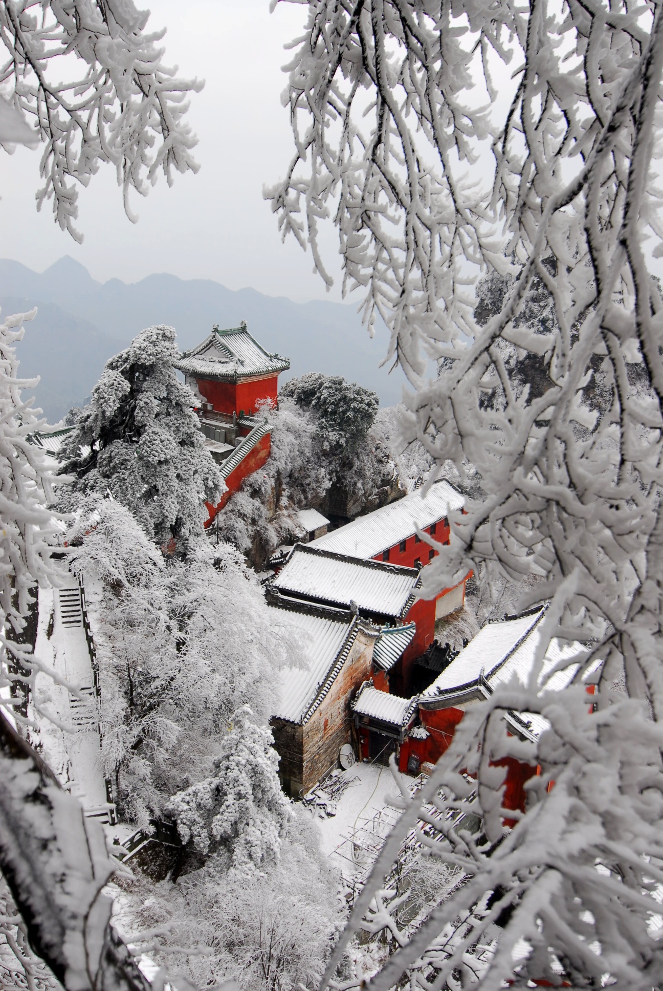 Wudang JinDing, Golden Summit