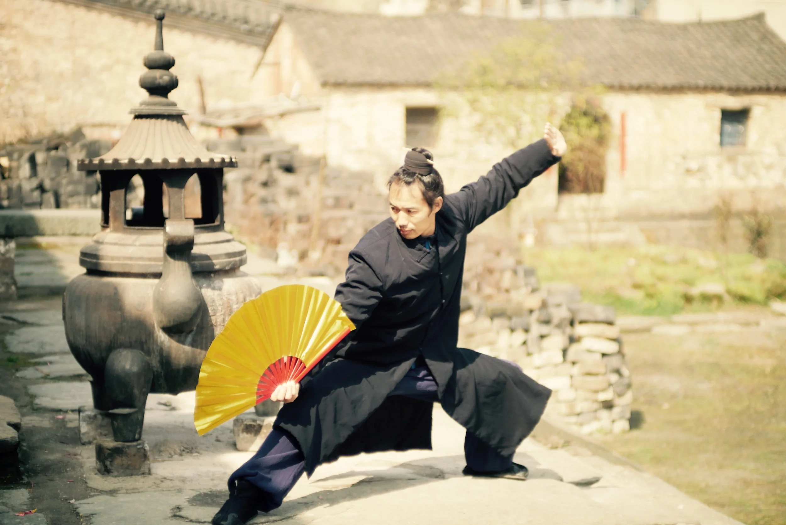 Qian Kun Fan.jpg