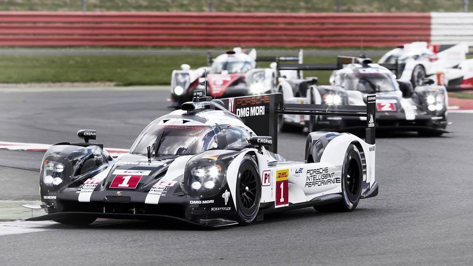 "DAS AUTO FUHR SICH EINFACH FANTASTISCH !" Porsche Werkspilot und WEC Weltmeister Mark Webber über seinen Porsche 919 beim 6 Stunden Rennen von Silverstone 2016.