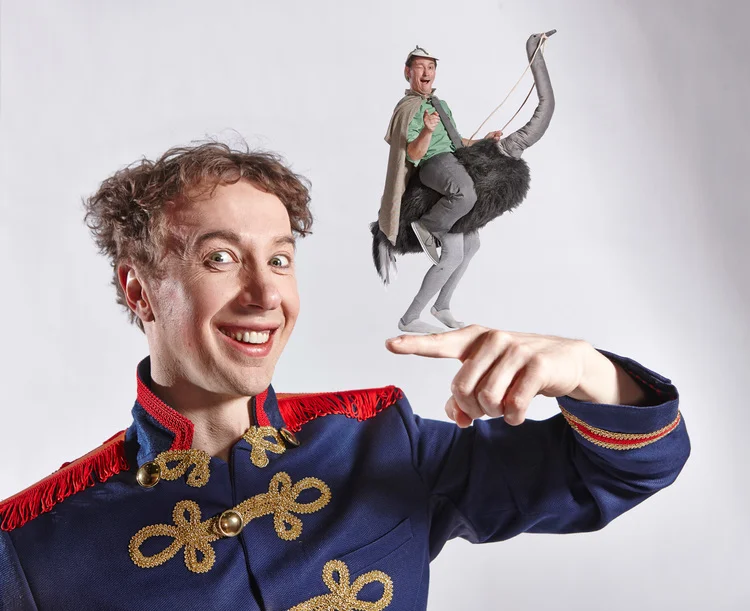 Kinder Zirkus Coq au Vin 3 .jpg