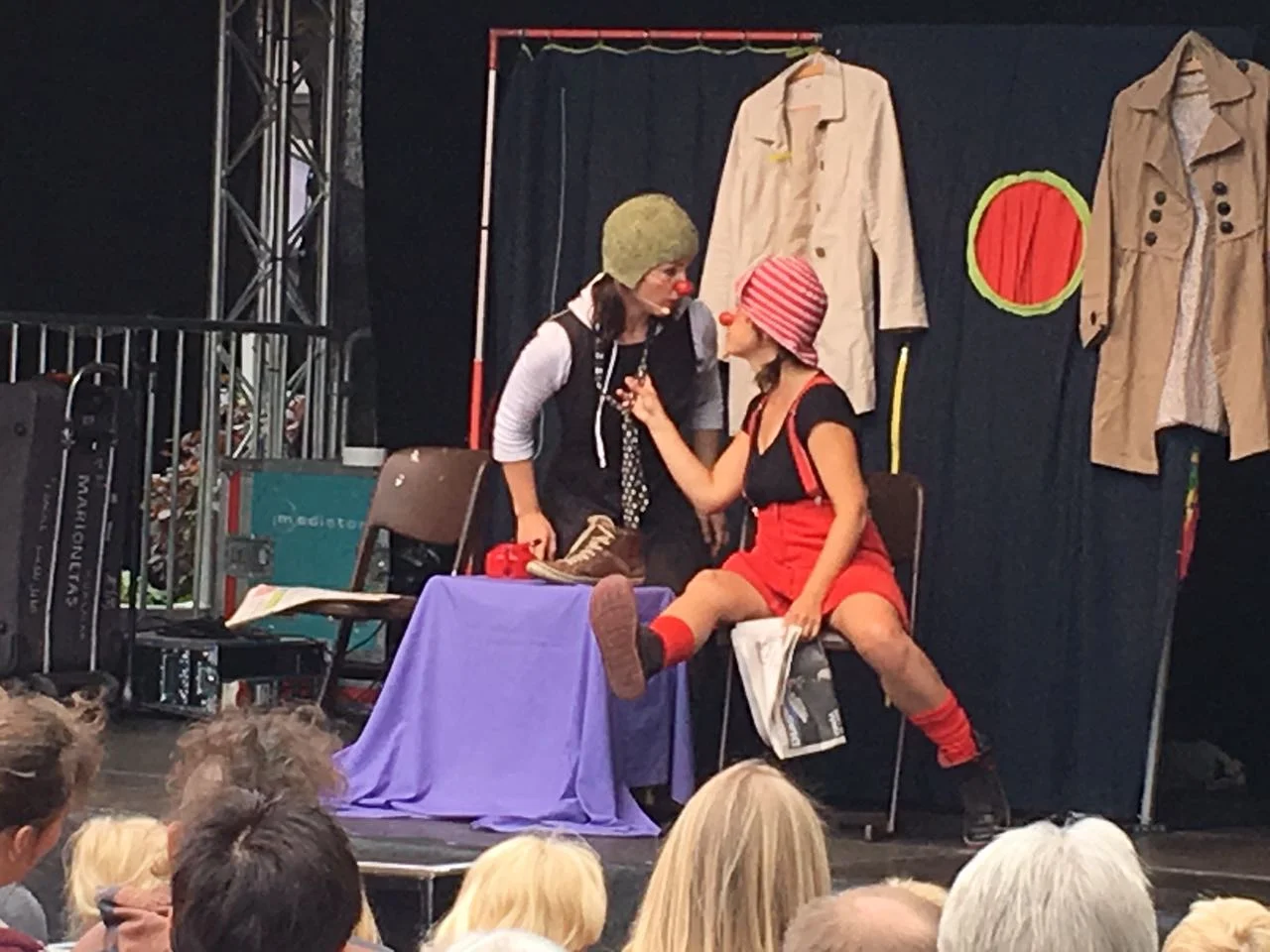 Kindertheater Coq Au Vin 28,5.jpg